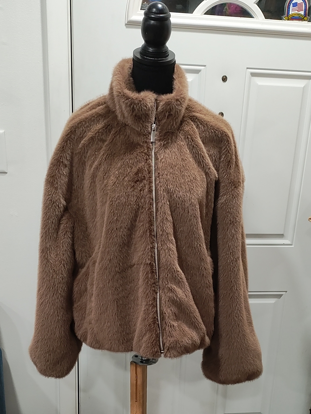 a new day Plush Zip-Up Jacket in Brown